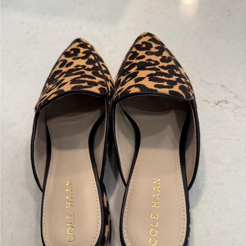 Cole Haan Brown and Black Loafers with Sleek Silhouette